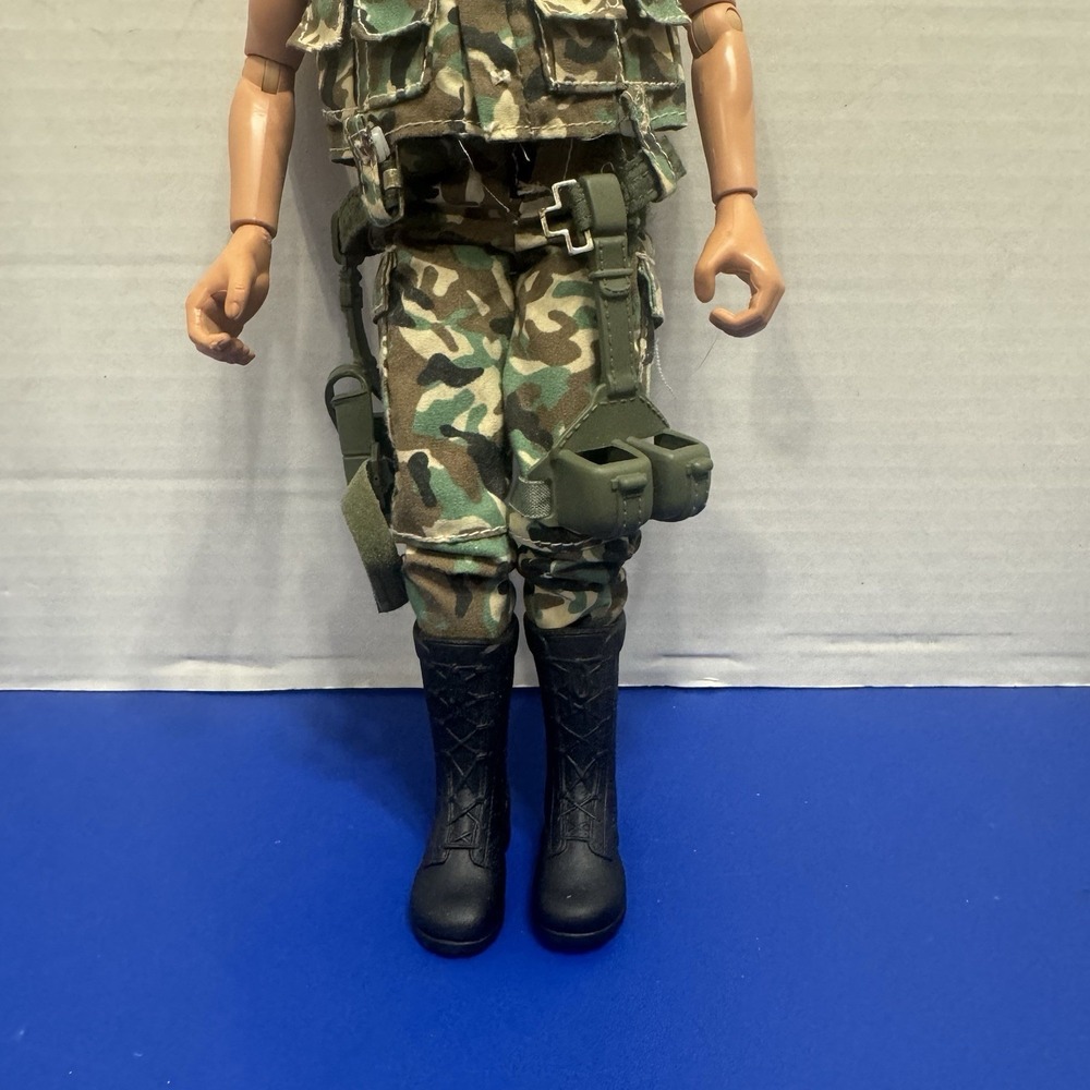 VTG 1996 Hasbro GI Joe Action Figure US Army Camo Outfit and Boots 12" Blond - Picture 3 of 9